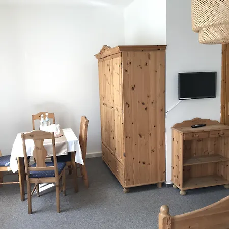 Neuschoenau Bed and Breakfast 2*