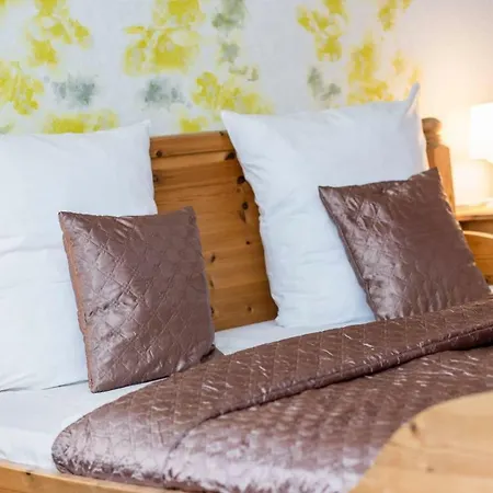 Neuschoenau Bed and Breakfast